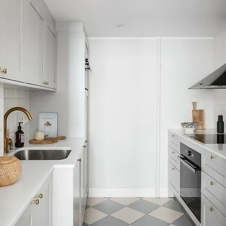 Elegant Modern Studio In The Centre Of Helsinki