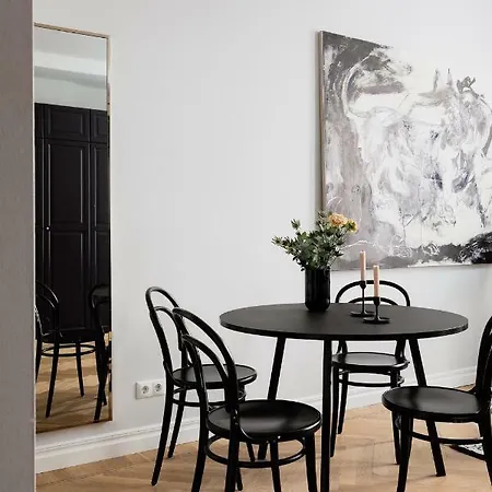 Elegant Modern Studio In The Centre Of Apartamento