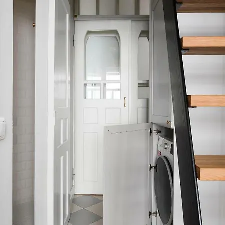 Elegant Modern Studio In The Centre Of Apartamento Helsínquia